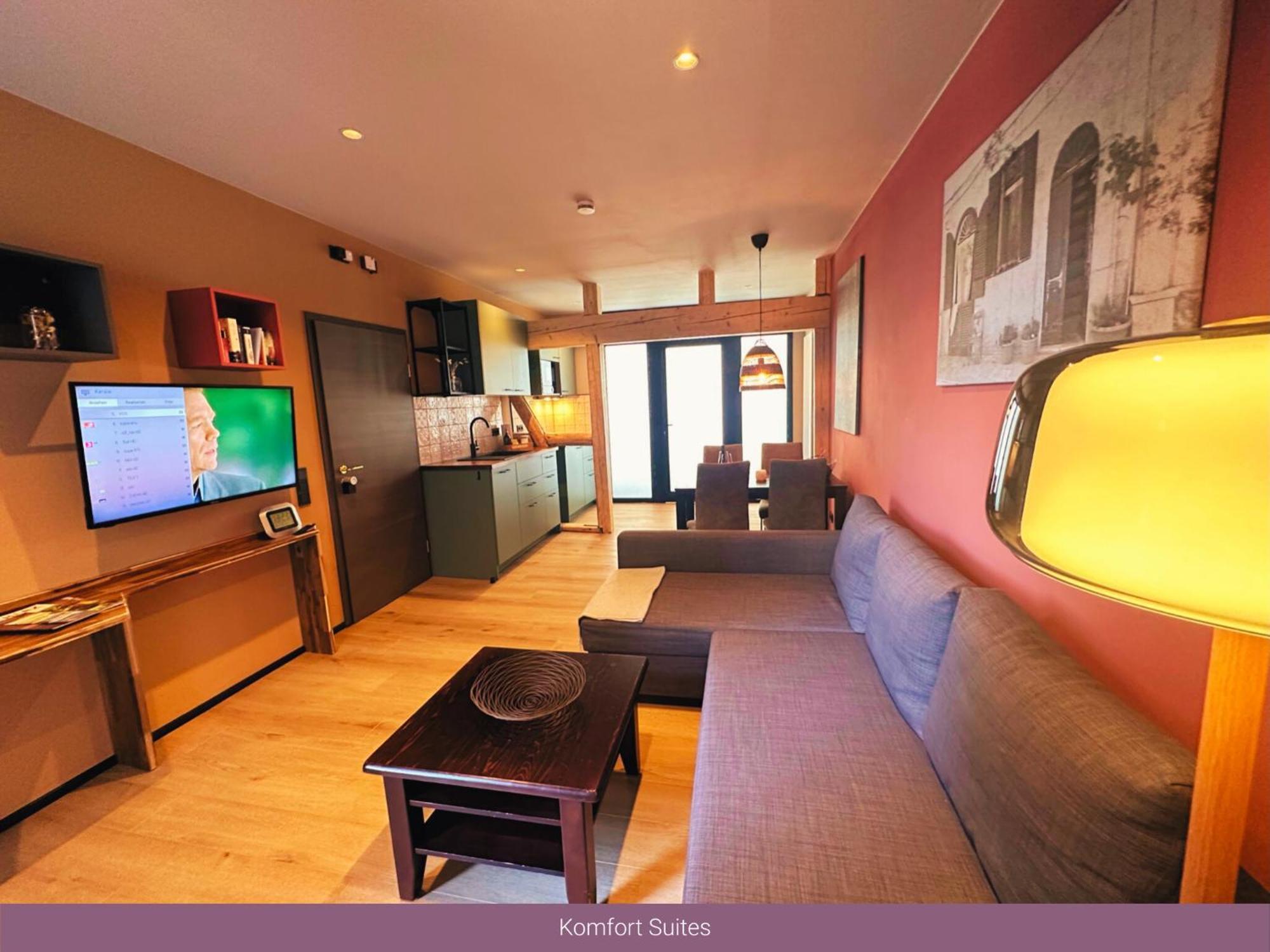 Trattoria & Apartments - Casa Da Enzo Гослар Екстериор снимка
